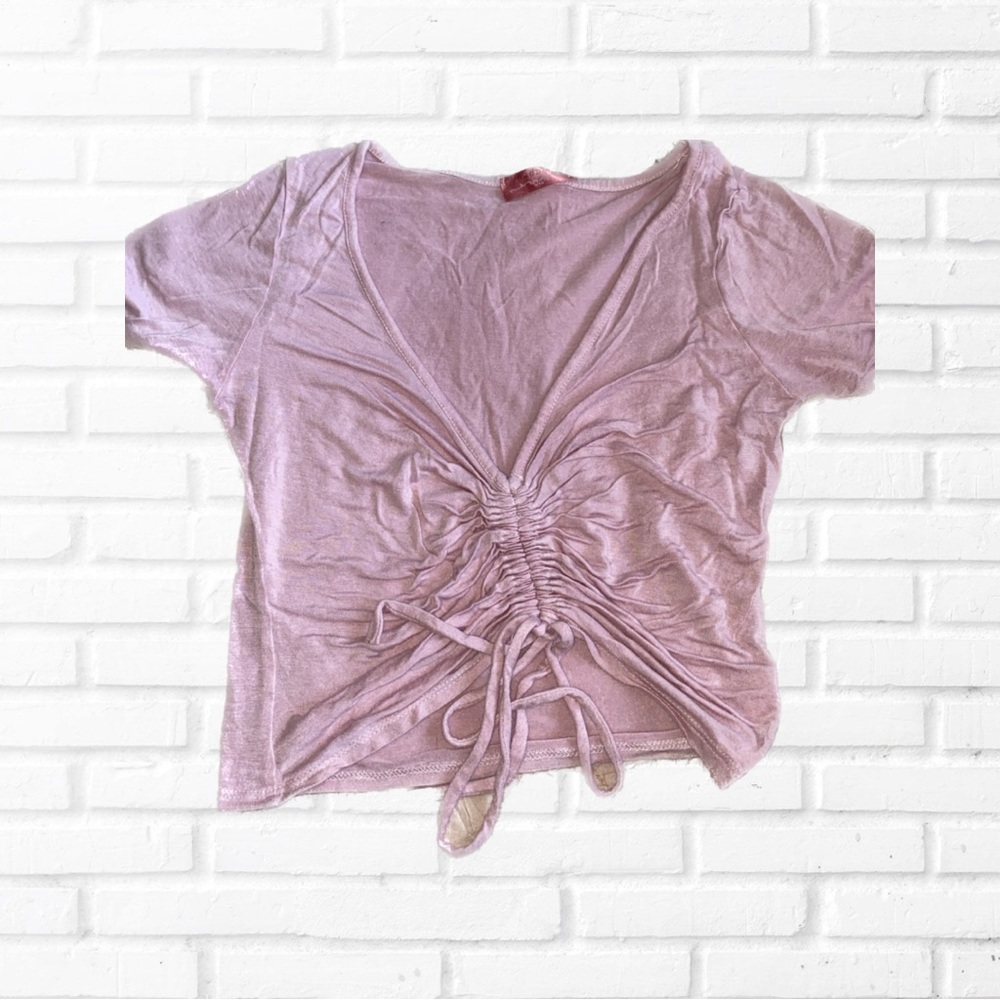 Women’s front scrunched croptop